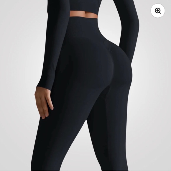 Marie Louise Paris High-Waisted Black Leggings - Picture 2 of 5